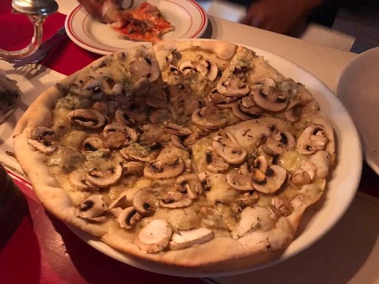 Pipi Cafe mushroom