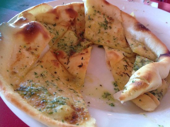 Pipi Cafe garlic bread