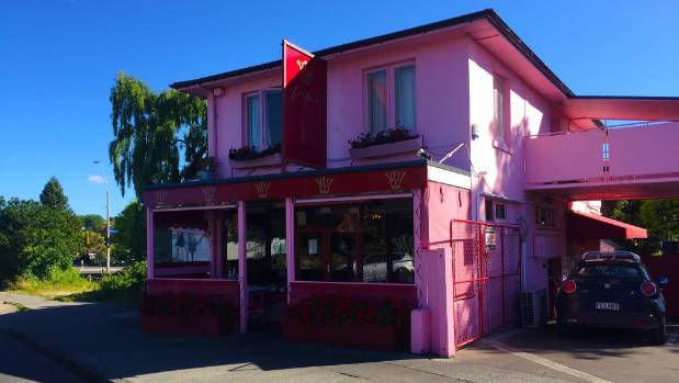Pipi Cafe quaint facade